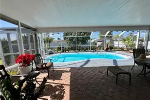 702 SW 25th St, Cape Coral, FL 33914 - Photo 27