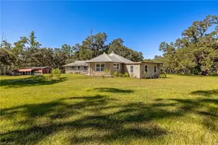 2348 9 Mile Rd, Labelle, FL 33935 - Photo 29