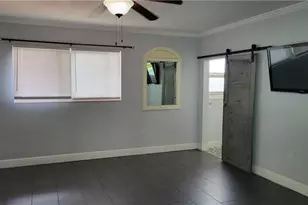 1403 Davis Dr, Fort Myers, FL 33919 - Photo 23