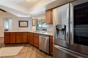 2534 SE 24th Pl, Cape Coral, FL 33904 - Photo 19
