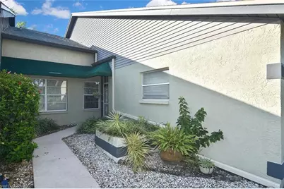 201 McGregor Park Cir #201, Fort Myers, FL 33908 - Photo 3