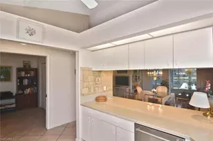 201 McGregor Park Cir, Fort Myers, FL 33908 - Photo 27