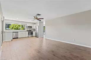 1010 NE 3rd St, Cape Coral, FL 33909 - Photo 11