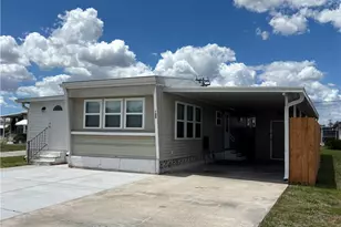 135 Chisholm Trail, North Fort Myers, FL 33917 - Photo 15