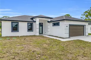 586 Genoa Ave S, Lehigh Acres, FL 33974 - Photo 5
