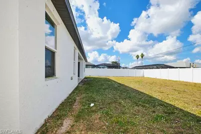 135 SW 31st St, Cape Coral, FL 33914 - Photo 35