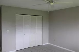 511 SE 5th Pl, Cape Coral, FL 33990 - Photo 17