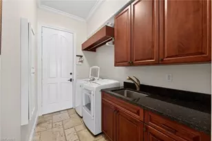 1911 SE 20th St, Cape Coral, FL 33990 - Photo 25