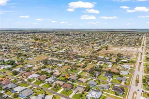 4302 SW 18th Pl, Cape Coral, FL 33914 - Photo 31