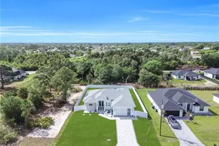 2703 34th St SW, Lehigh Acres, FL 33976 - Photo 47