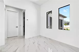 331 NE 15th St, Cape Coral, FL 33909 - Photo 23