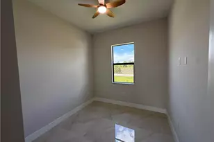 180 Pembroke St, Lehigh Acres, FL 33974 - Photo 23