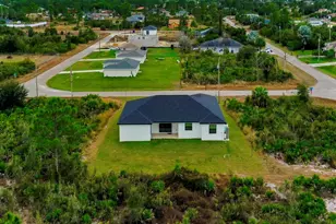 637 Cardinal St E, Lehigh Acres, FL 33974 - Photo 33