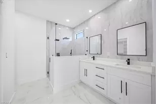 1420 NE 12th Pl, Cape Coral, FL 33909 - Photo 21