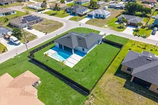 1420 NE 12th Pl, Cape Coral, FL 33909 - Photo 45