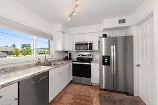 190 Brooks Rd, North Fort Myers, FL 33917 - Photo 9