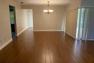 1911 SE 21st St, Cape Coral, FL 33990 - Photo 3