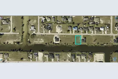 934 NE 12th St, Cape Coral, FL 33909 - Photo 5