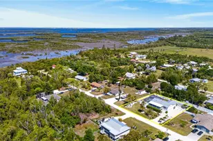 5866 Tahiti Dr, Bokeelia, FL 33922 - Photo 37