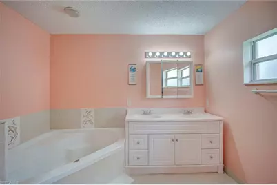 13249 5th St, Fort Myers, FL 33905 - Photo 17
