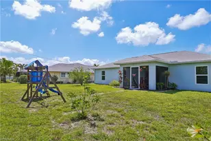 241 SW 34th Terrace, Cape Coral, FL 33914 - Photo 29