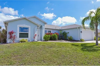 241 SW 34th Ter, Cape Coral, FL 33914 - Photo 3