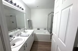 3740 Fieldstone Blvd, Naples, FL 34109 - Photo 17