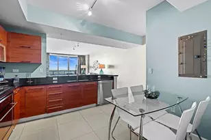 3000 Oasis Grand Blvd, Fort Myers, FL 33916 - Photo 11
