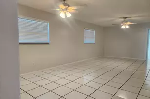 1901 SE 15th Pl, Cape Coral, FL 33990 - Photo 5