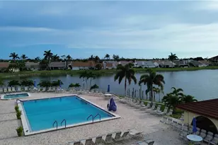 11060 Caravel Cir, Fort Myers, FL 33908 - Photo 13