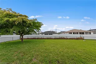 224 SW 14th Ave, Cape Coral, FL 33991 - Photo 25