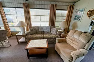 15 Fountain View Blvd, North Fort Myers, FL 33903 - Photo 7