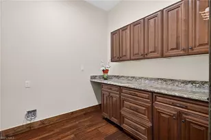 15860 Glendale Ln, Fort Myers, FL 33912 - Photo 11