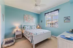950 Hancock Creek South Blvd, Cape Coral, FL 33909 - Photo 11