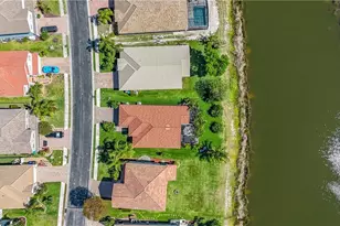 2128 Cape Heather Cir, Cape Coral, FL 33991 - Photo 35