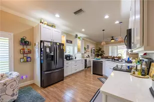 2128 Cape Heather Cir, Cape Coral, FL 33991 - Photo 7
