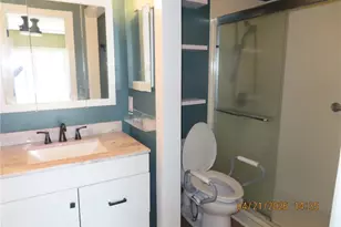 14889 Bonaire Cir, Fort Myers, FL 33908 - Photo 11