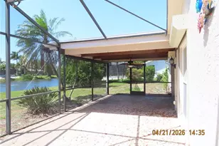 14889 Bonaire Cir, Fort Myers, FL 33908 - Photo 5