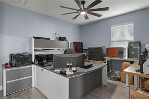 12353 Crooked Creek Ln, Fort Myers, FL 33913 - Photo 7