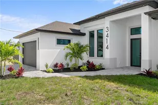 3414 W Gator Cir, Cape Coral, FL 33909 - Photo 3