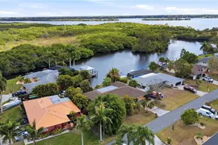2204 Channel Way, North Fort Myers, FL 33917 - Photo 49