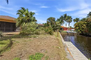 2204 Channel Way, North Fort Myers, FL 33917 - Photo 41