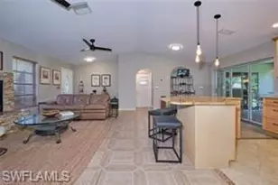 140 SE 8th St, Cape Coral, FL 33990 - Photo 9