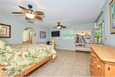 140 SE 8th St, Cape Coral, FL 33990 - Photo 13