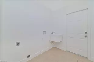 2236 SW 14th Pl, Cape Coral, FL 33991 - Photo 39