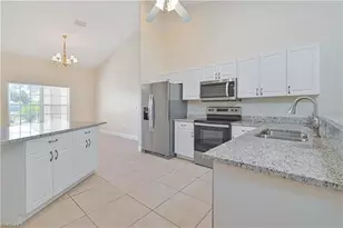 2236 SW 14th Pl, Cape Coral, FL 33991 - Photo 23