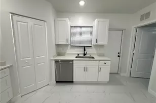 1775 Glenway Ct, Fort Myers, FL 33916 - Photo 9