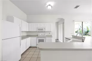 1413 SW 3rd Ave, Cape Coral, FL 33991 - Photo 31