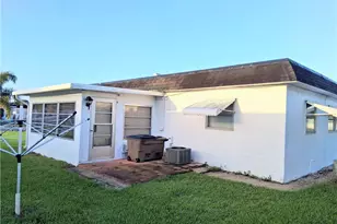 58 Tangerine Ct, Lehigh Acres, FL 33936 - Photo 17