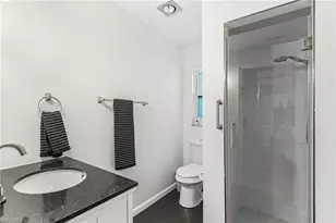 5479 Chablis Ln, Fort Myers, FL 33919 - Photo 21